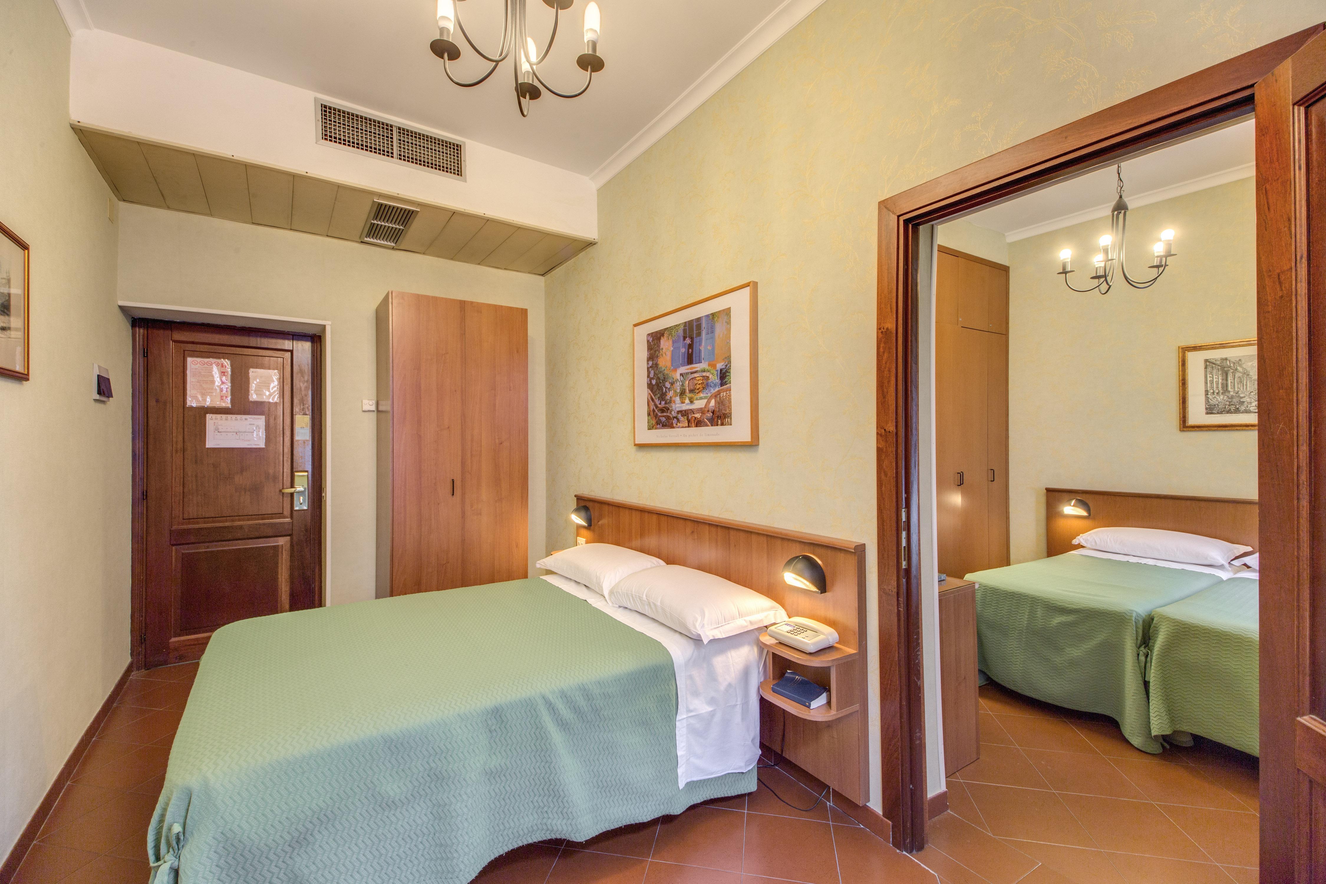 Hotel Corona Ρώμη Εξωτερικό φωτογραφία